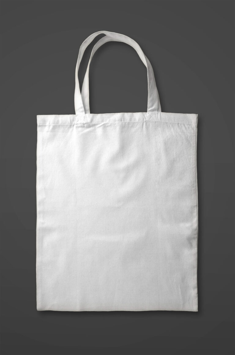 white-tote-bag-isolated